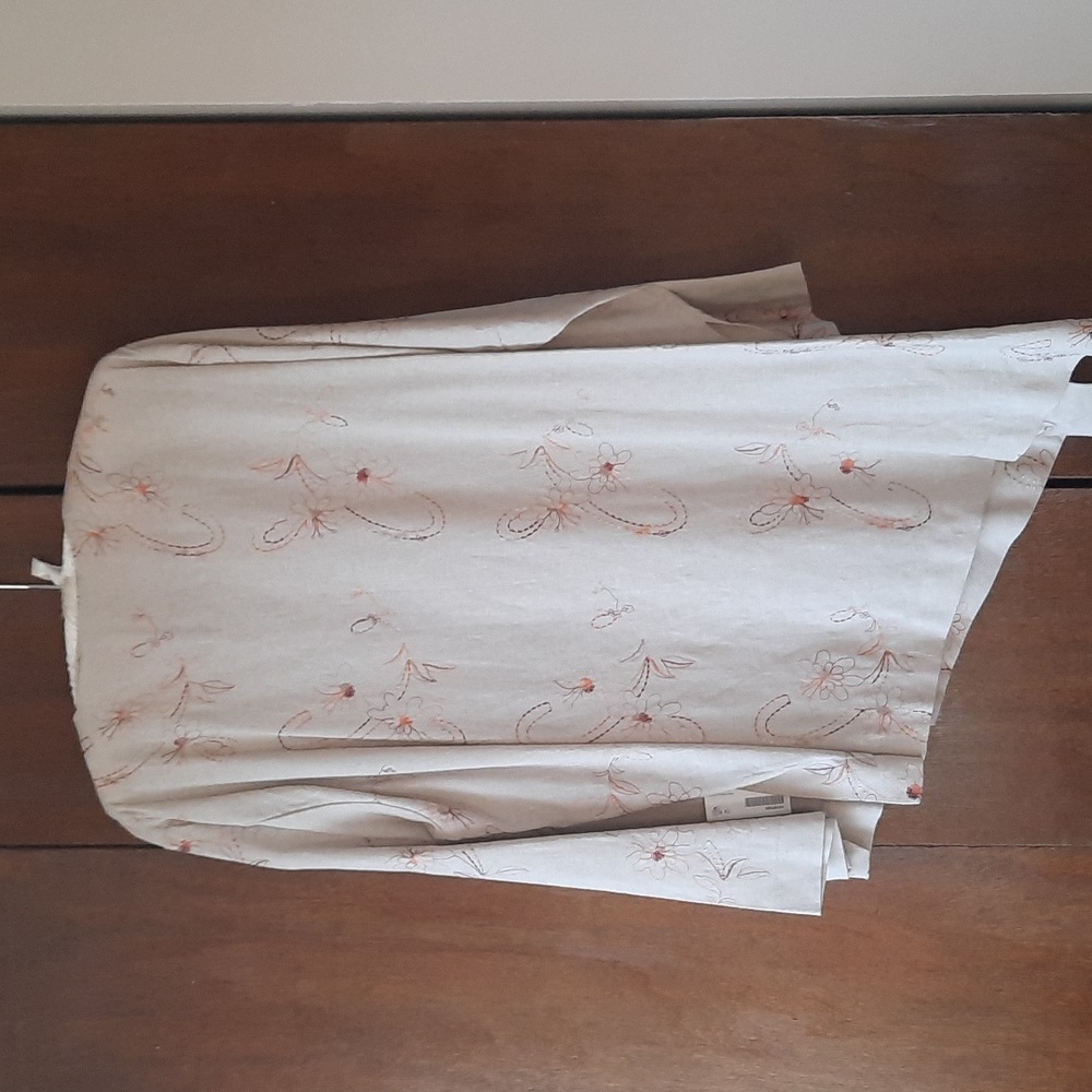 Embroidered Linen Tunic - Picture 3 of 6